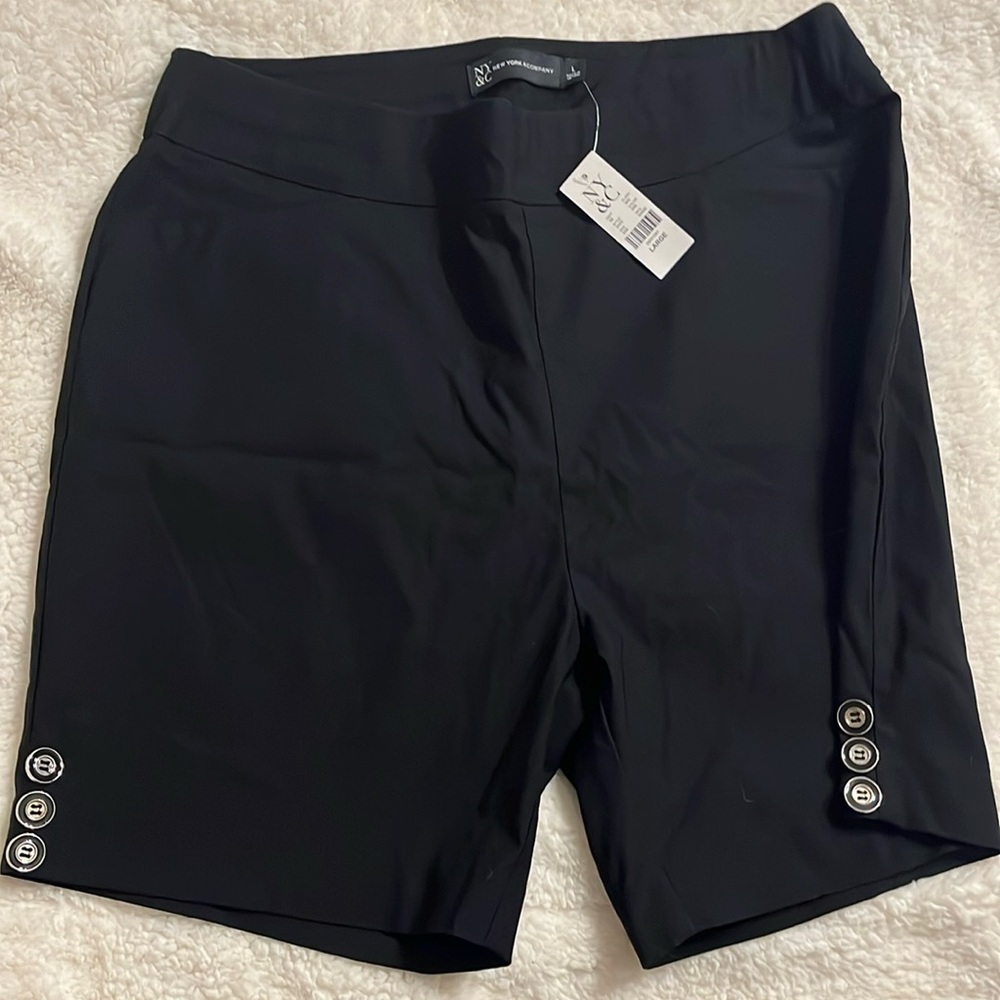 Black Bermuda shorts size L -NY&Co
